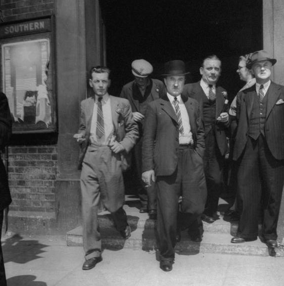 Harry and the Vigilantes in 1945 (source: B&H Independent)